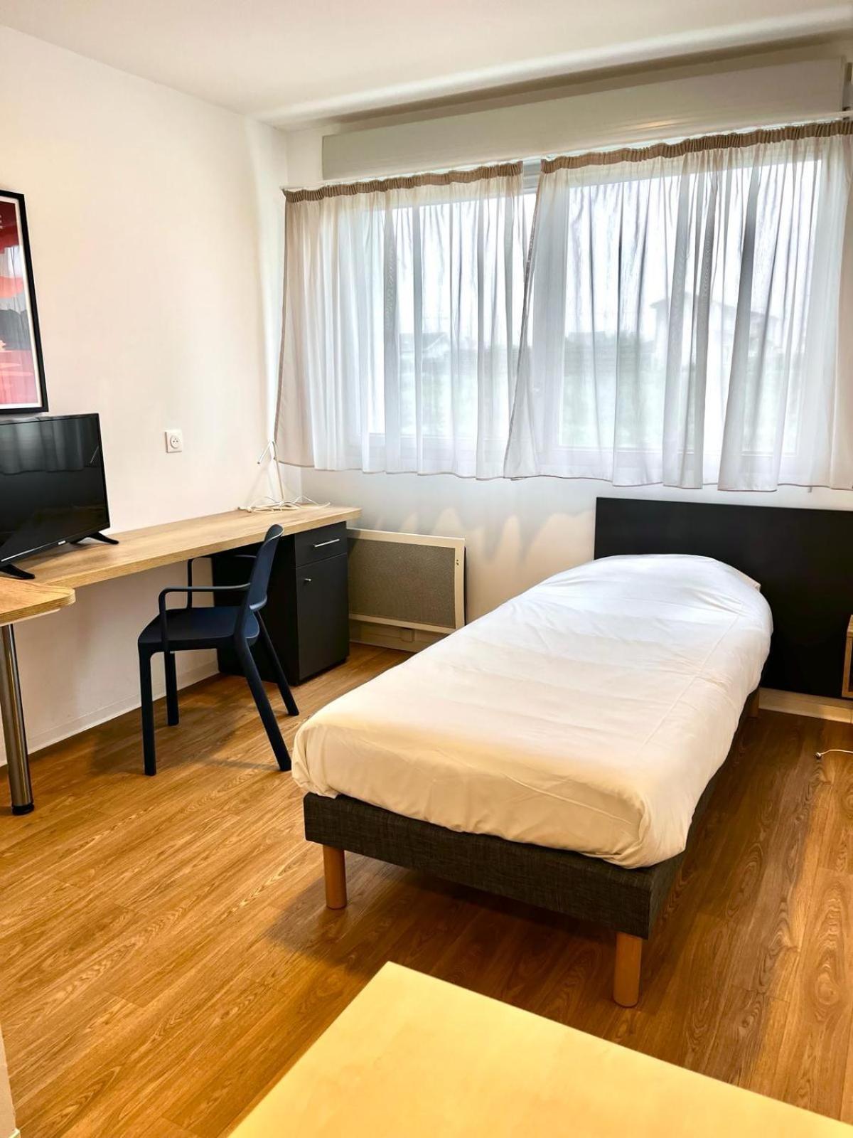 Residence Hoteliere Le Prado 리부른 외부 사진